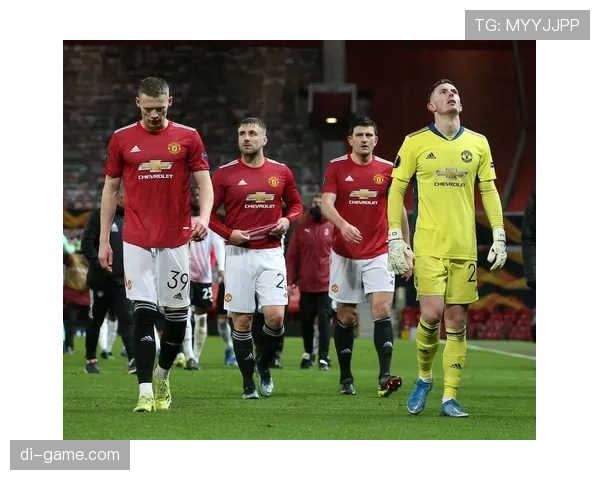 曼联近期表现波动加剧，体系性问题逐步反映于比赛走势